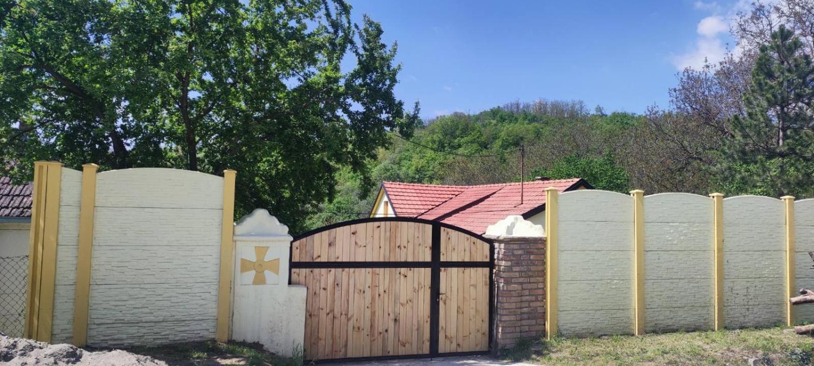 Fruska House Villa Besenovacki Prnjavor Eksteriør billede