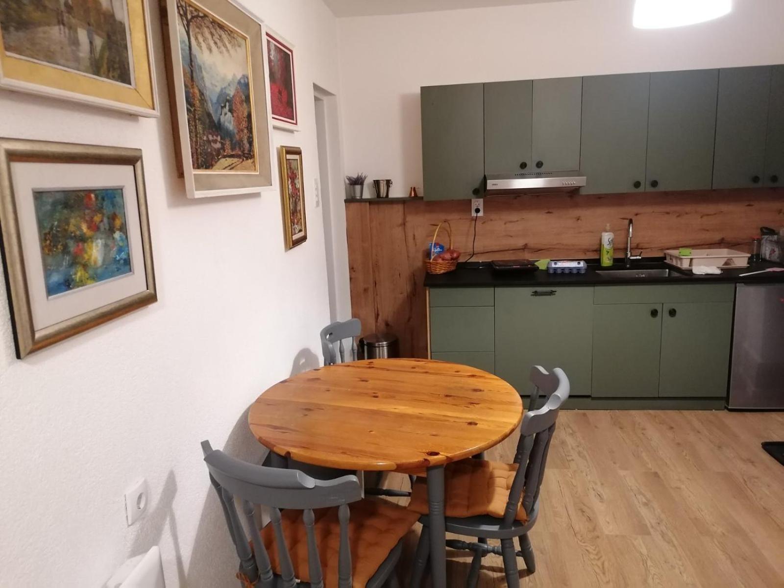 Fruska House Villa Besenovacki Prnjavor Eksteriør billede